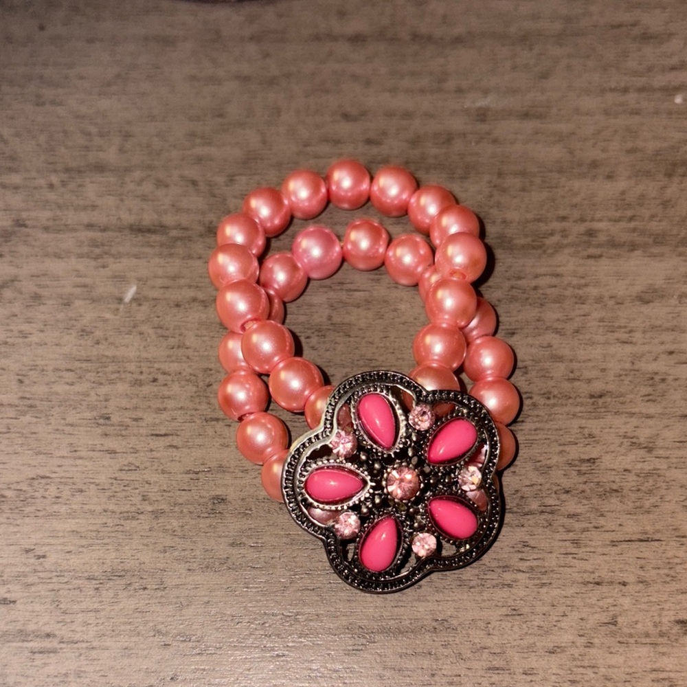 Pink Beaded Flower Bracelet
